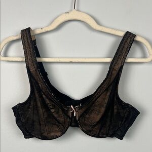 Cacique 38C modern lace covered unlined full coverage bra